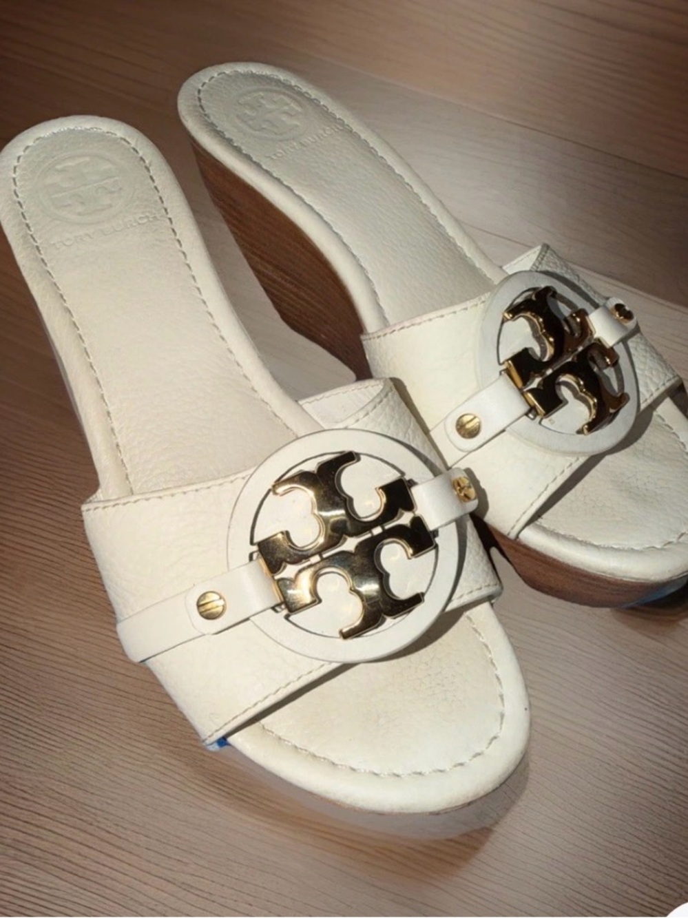 Tory Burch White Leather Slide Sandals with Gold Logo size 8